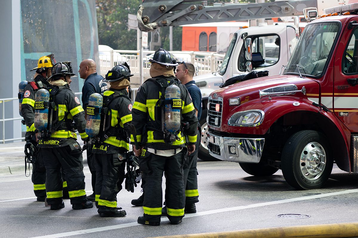14 Outrageously Funny 911 Calls Gettyimages 2212276726