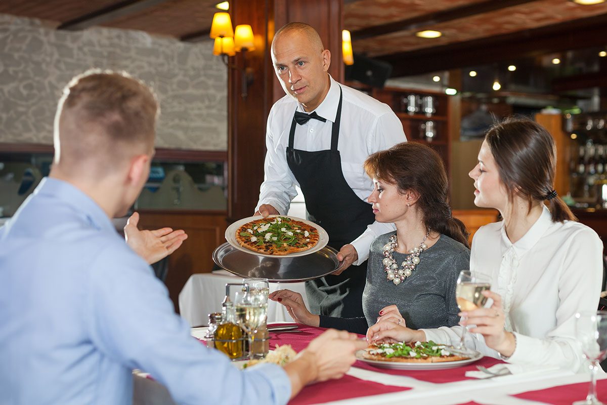 Don’t Make This Rude Mistake at Restaurants That Servers Absolutely Hate—Chances Are, You’re Doing It!